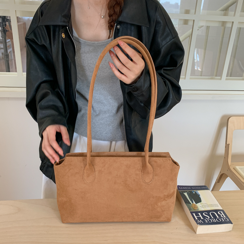 Vintage-Inspired Brown Suede A - Women Hand Bags For Office recension och pris