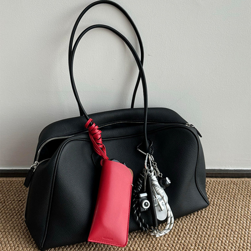 Black Soft Leather Boston Tote - Women Bags 2026 Trends recension och pris
